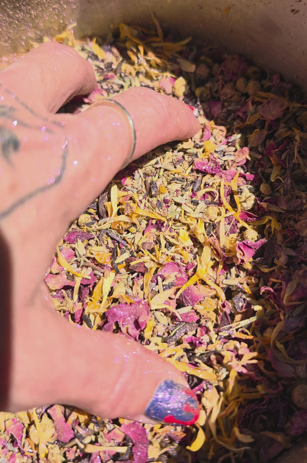 LoveSpell Shimmering Botanical  Bath Tea
