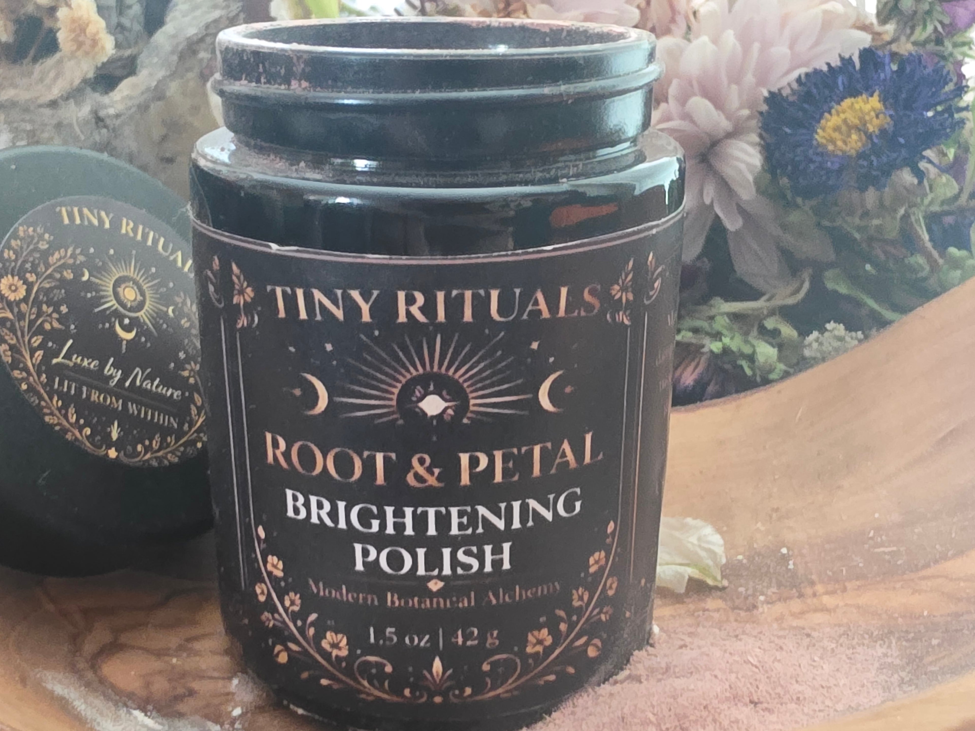 Root & Petal Brightening Polish
