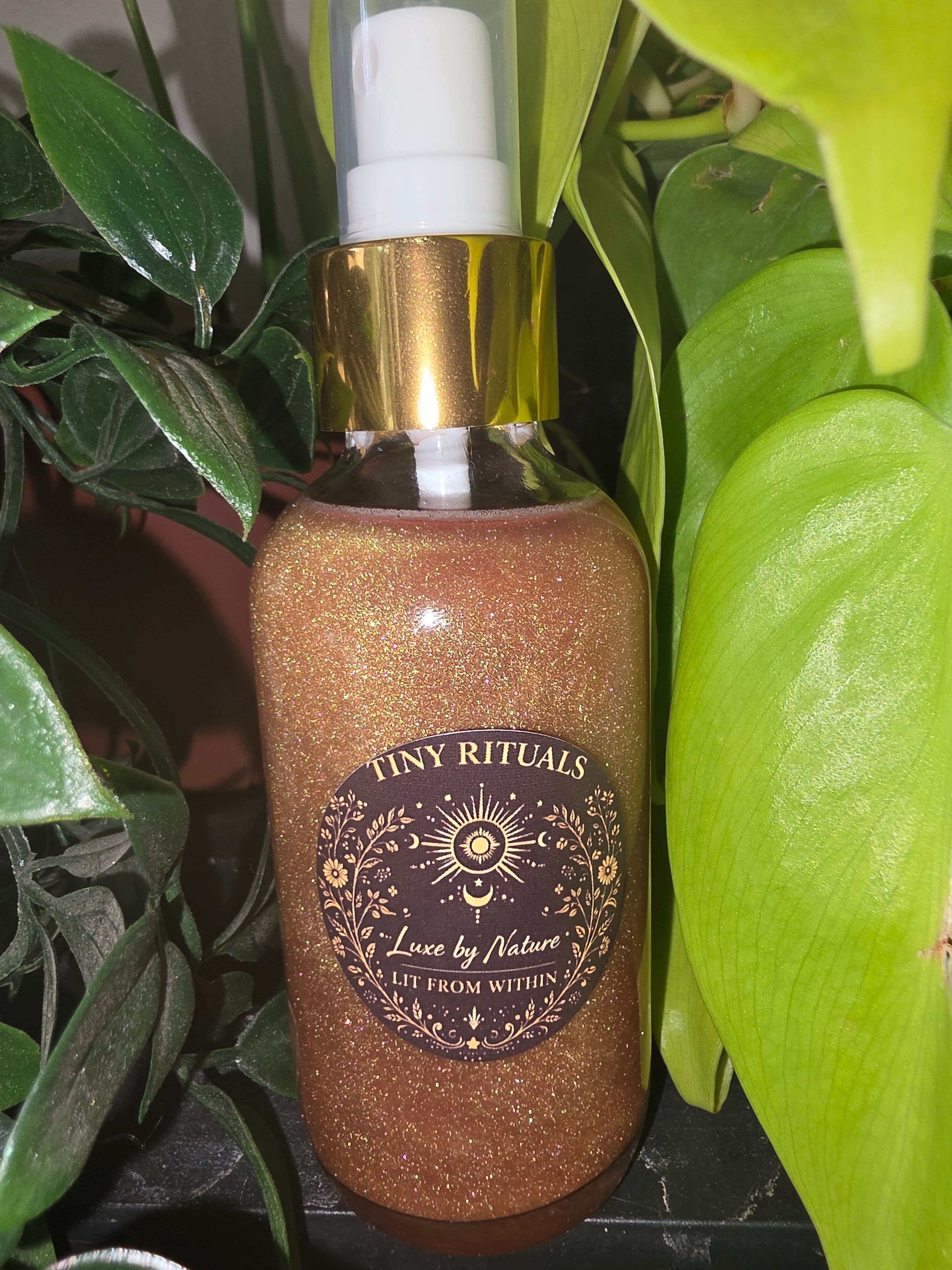 Rose Hydrosol Shimmer Elixer w/ Collagen Peptides & Hyurlonic Acid