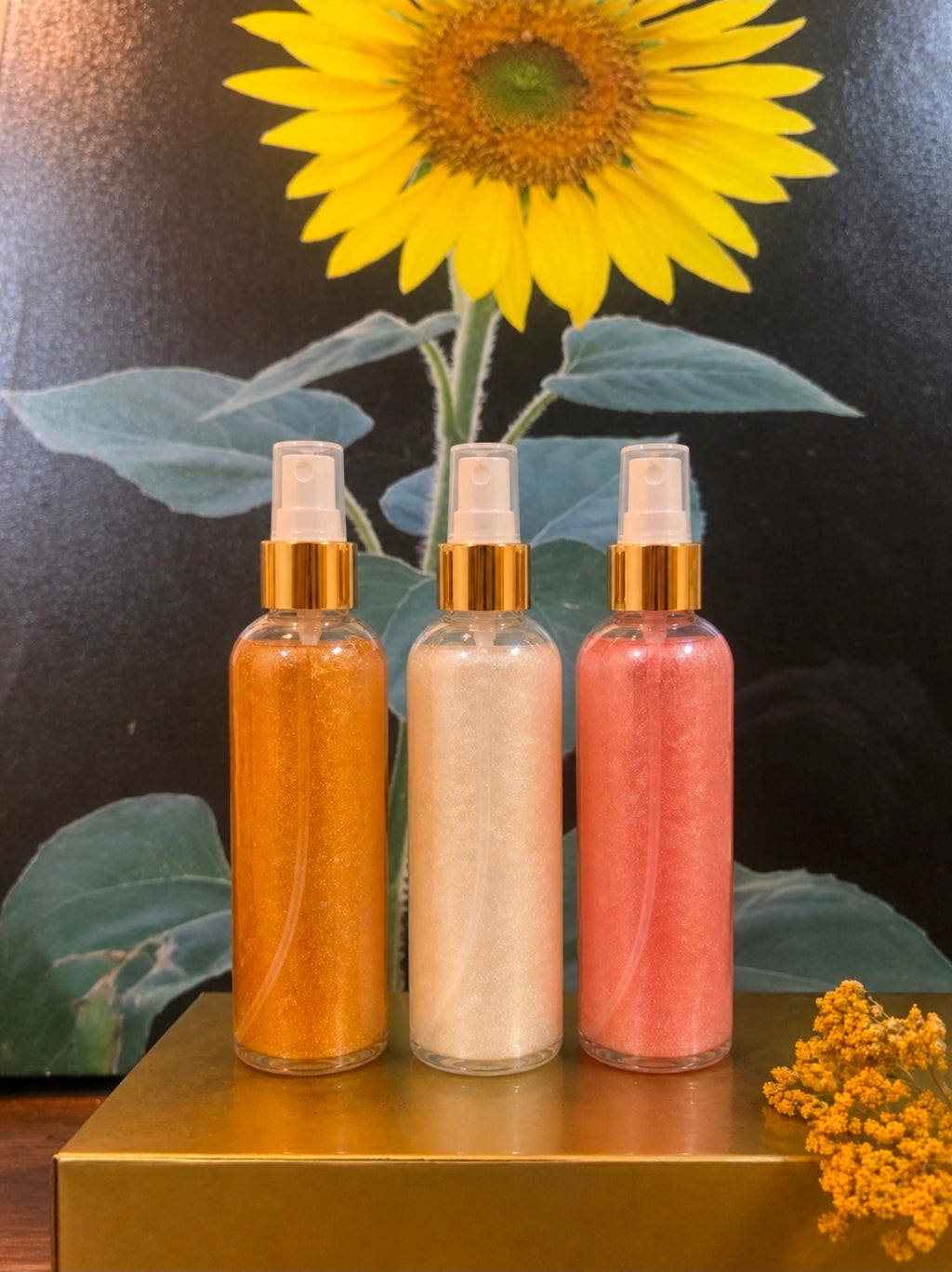 Rose Hydrosol Shimmer Elixer w/ Collagen Peptides & Hyurlonic Acid